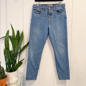 Levis wedgie Sz 29 denim